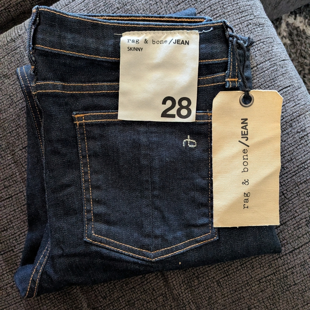 rag & bone Skinny Jeans in Dark Indigo (28)
